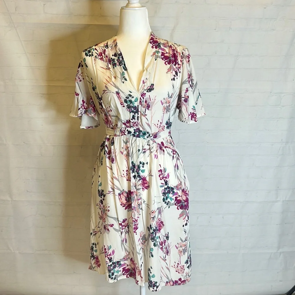 Lovestitch Floral Flutter Sleeve Dress - Picture 2 of 8